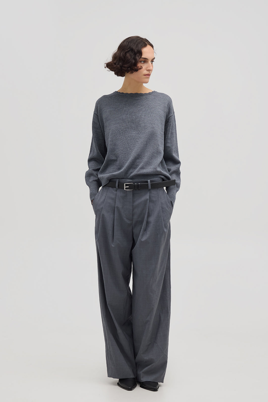 Model wearing the Grey Core Merino Wool Sweater – timeless and cozy ladies wool jumper