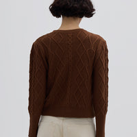 Ladies Wool Cardigan in Brown styled with jeans – versatile and warm layering piece
