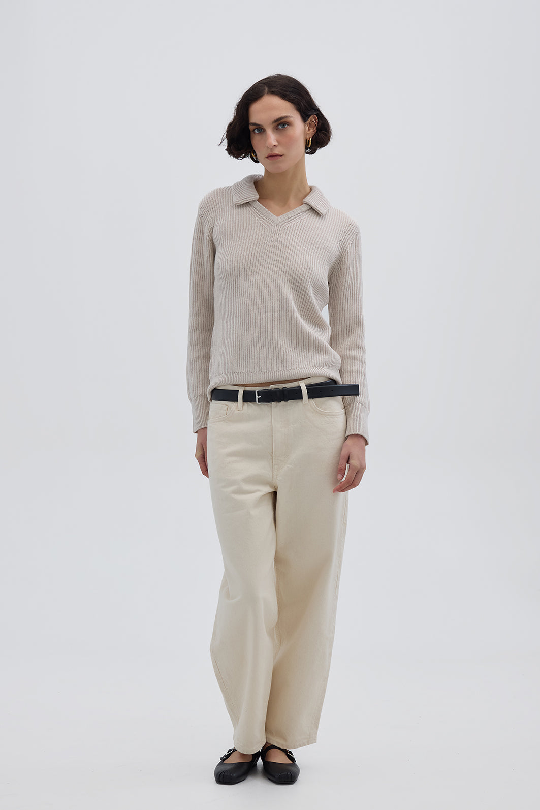 Close-up of Oat Melange Ladies Wool Jumper – breathable and cozy Merino wool knitwear