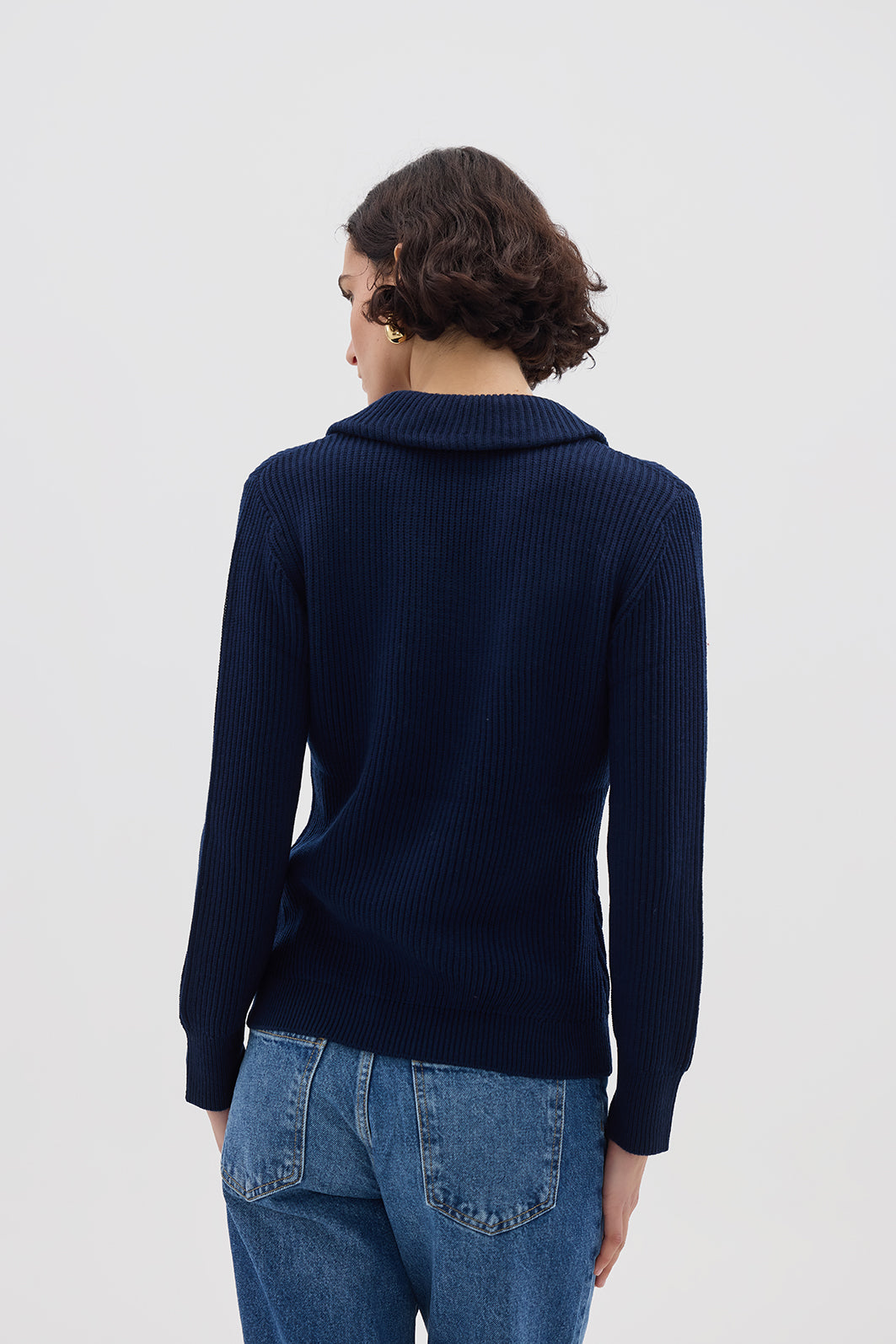 Navy Ladies Wool Sweater with ribbed texture – classic pure wool sweater for layering