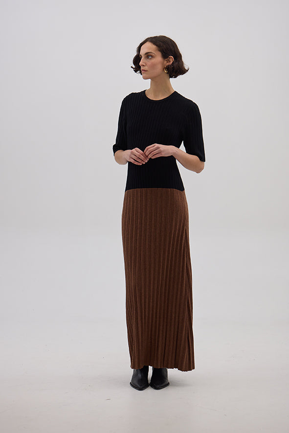 Model wearing the Black & Walnut Colour Block Wool Dress – elegant and breathable Merino dress