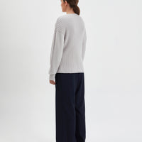 Back view of merino wool sweater paris pointelle.
