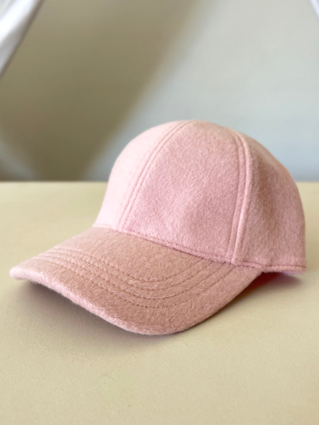 LADIES WOOL CAP