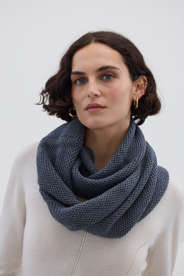 TEXTURE STITCH SNOOD