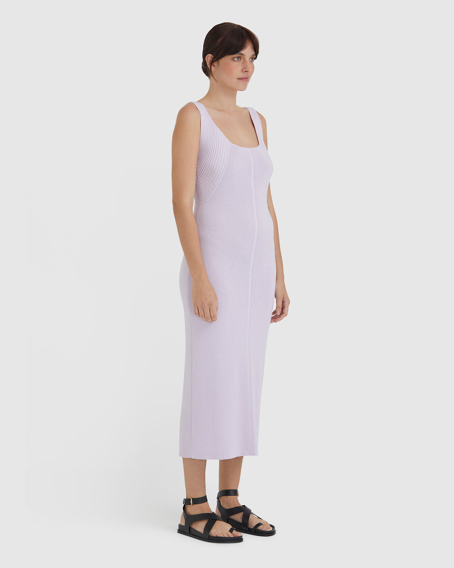 Soft merino wool dress in lilac, perfect for casual or dressy looks.