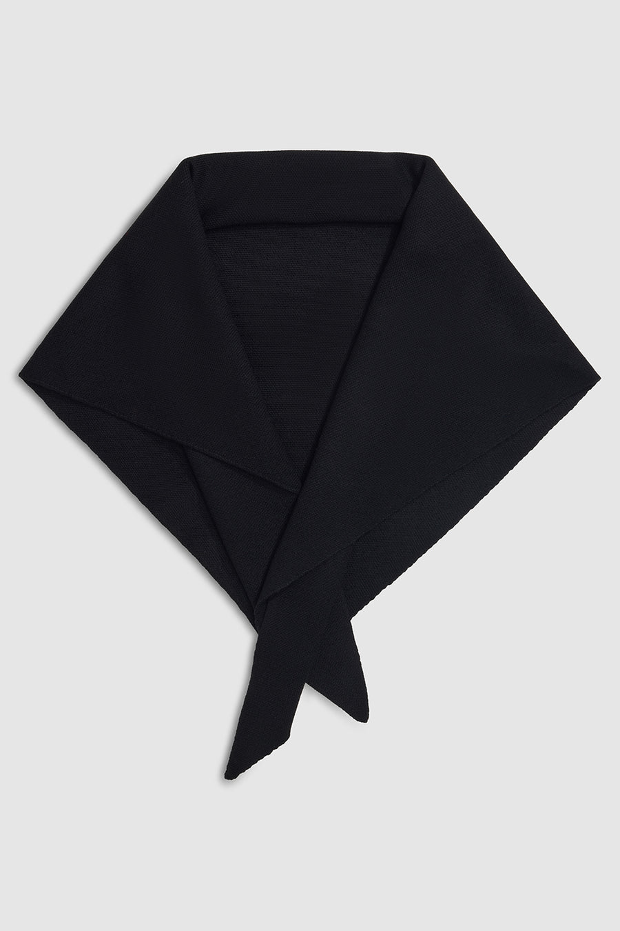 TRIANGLE SCARF