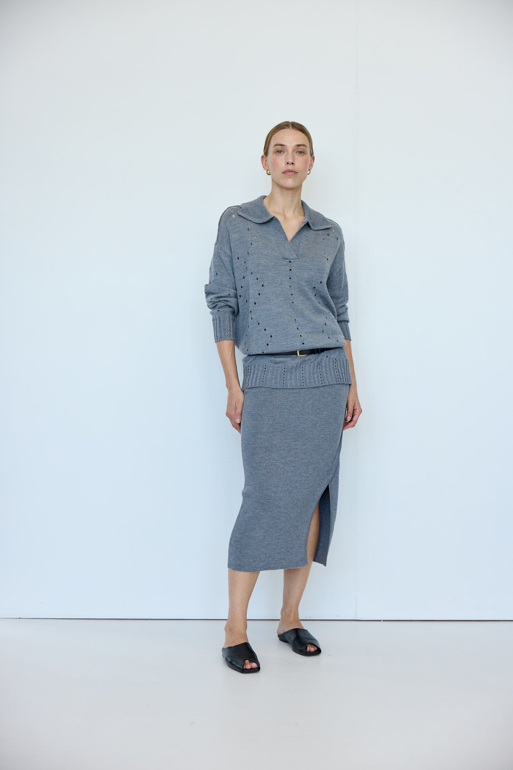 Asymmetric Ribbed Pencil Skirt Iris and Wool 