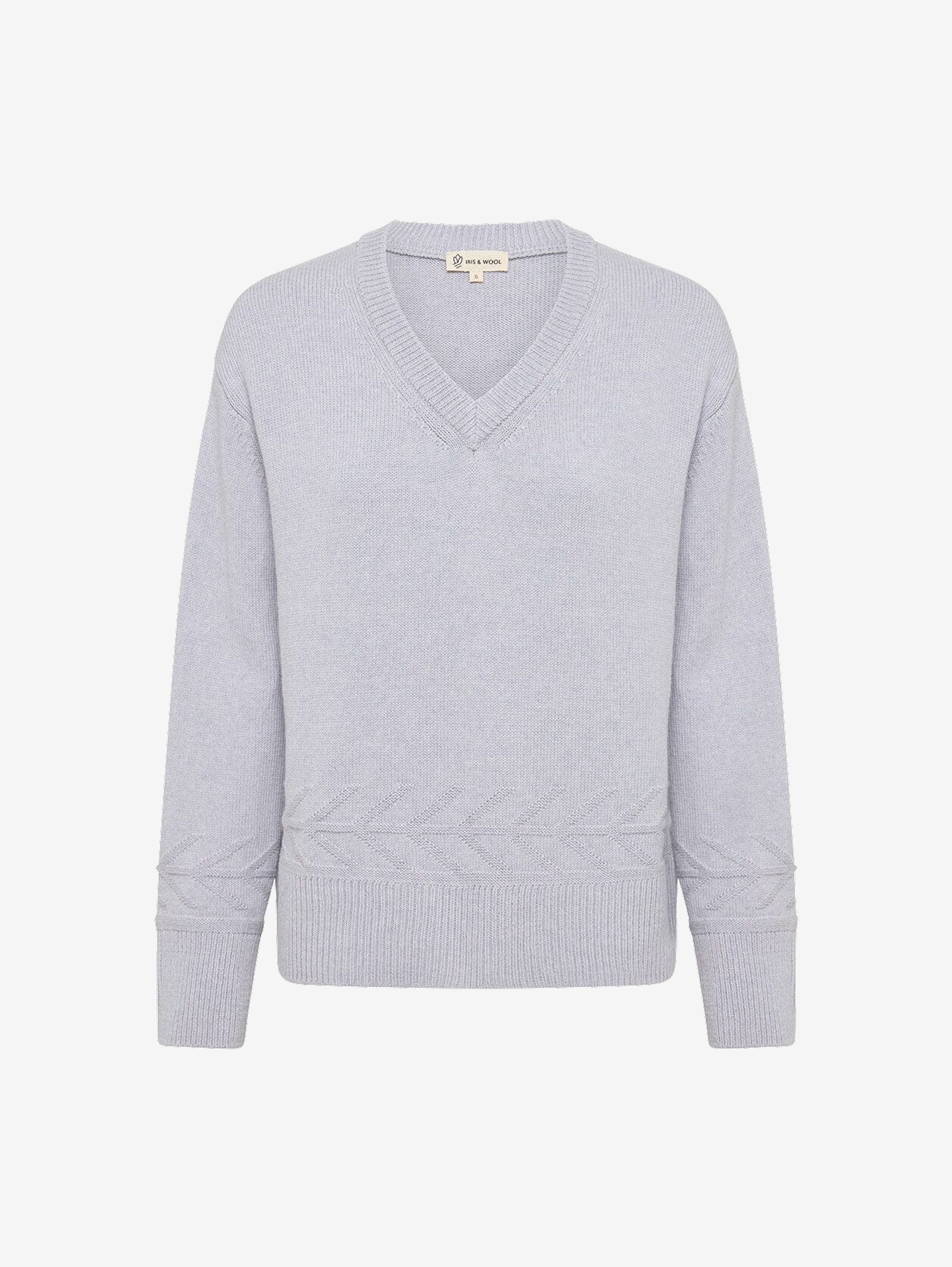 Chunky V Neck Sweater Knitwear Iris and Wool 