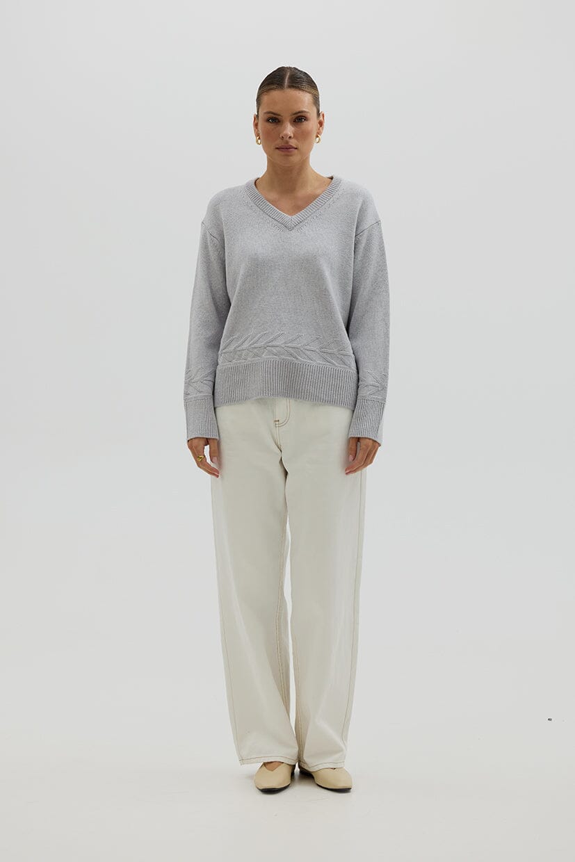 Chunky V Neck Sweater Knitwear Iris and Wool 