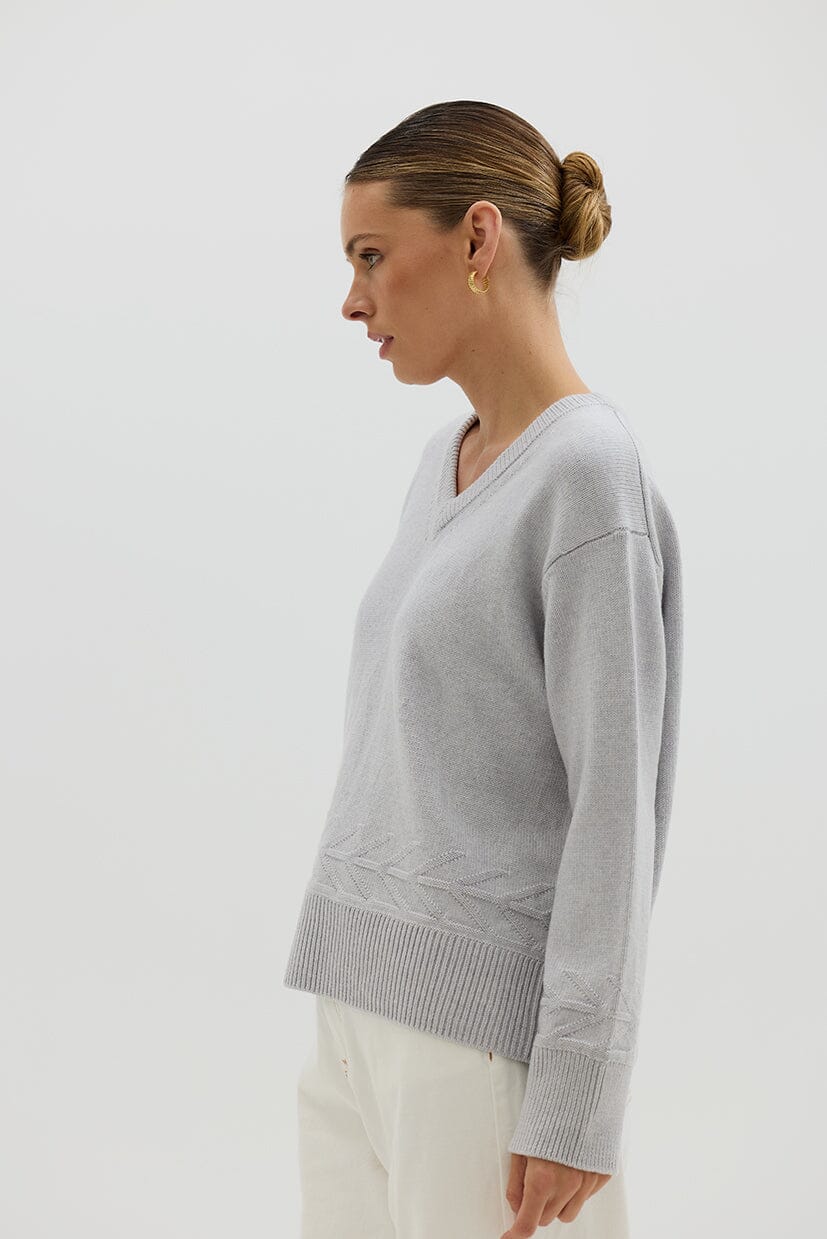 Chunky V Neck Sweater Knitwear Iris and Wool 