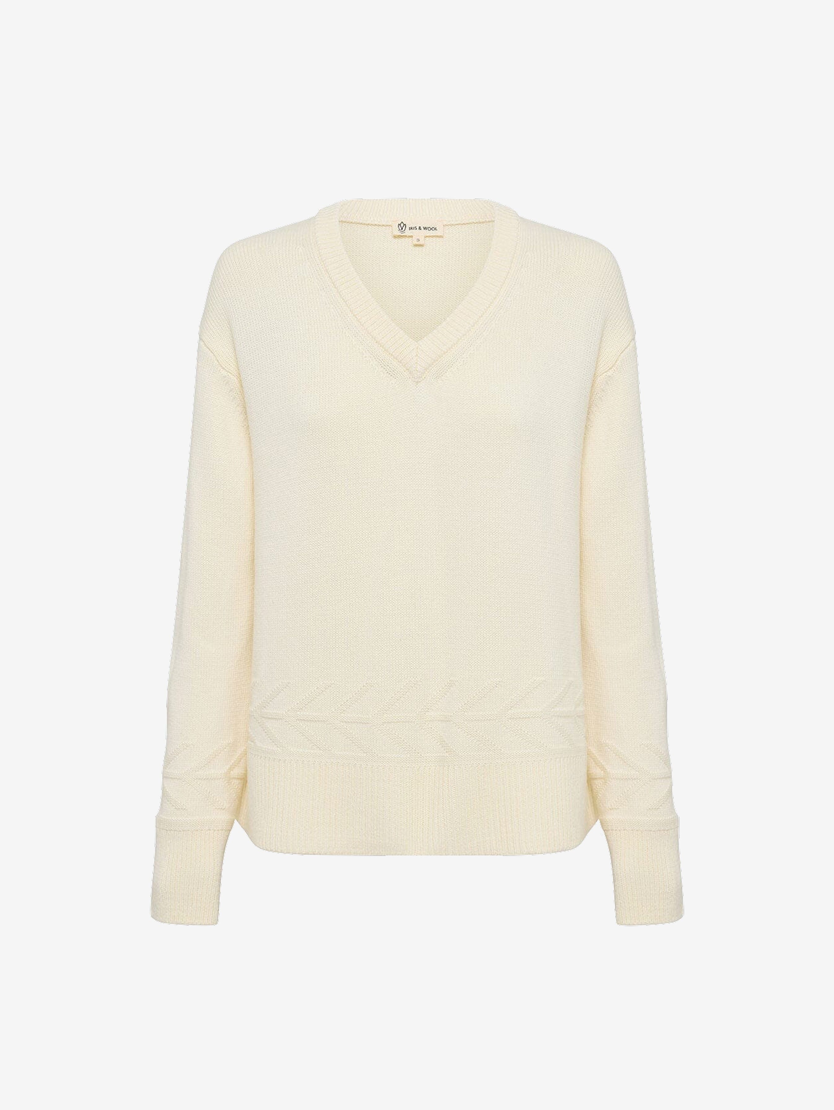 Chunky V Neck Sweater Knitwear Iris and Wool 