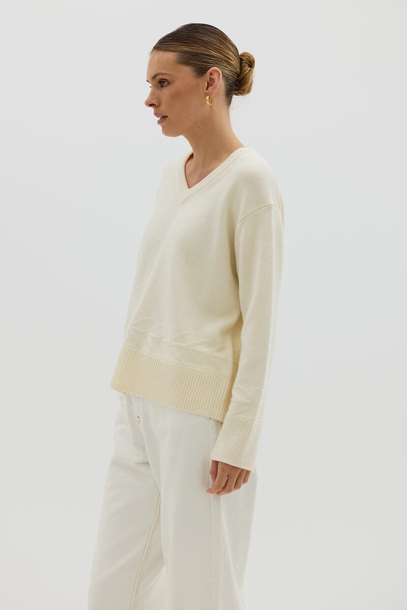 Chunky V Neck Sweater Knitwear Iris and Wool 