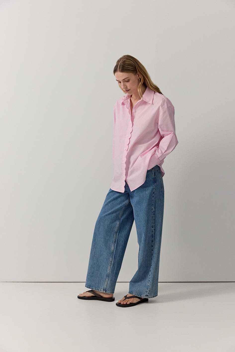 Poplin Scallop Edge Shirt Shirts & Tops Iris and Wool 